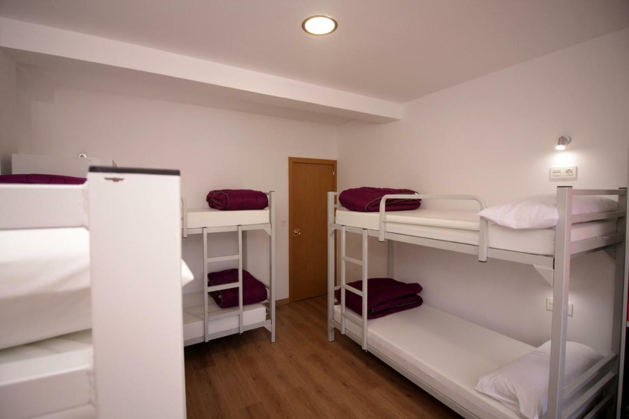 Albergue Lalin Centro Lalín Exterior foto